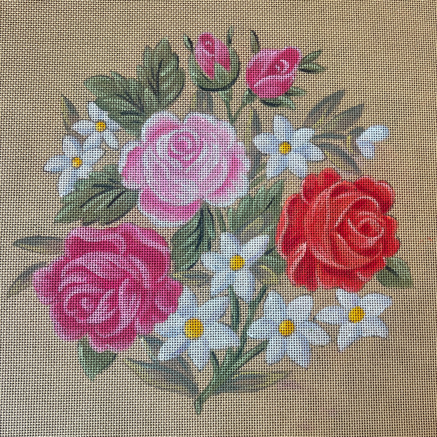 ROSES & DAISIES