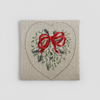 MISTLETOE CHRISTMAS HEART