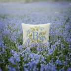 INITIALES EN CLOCHETTES BLEUS