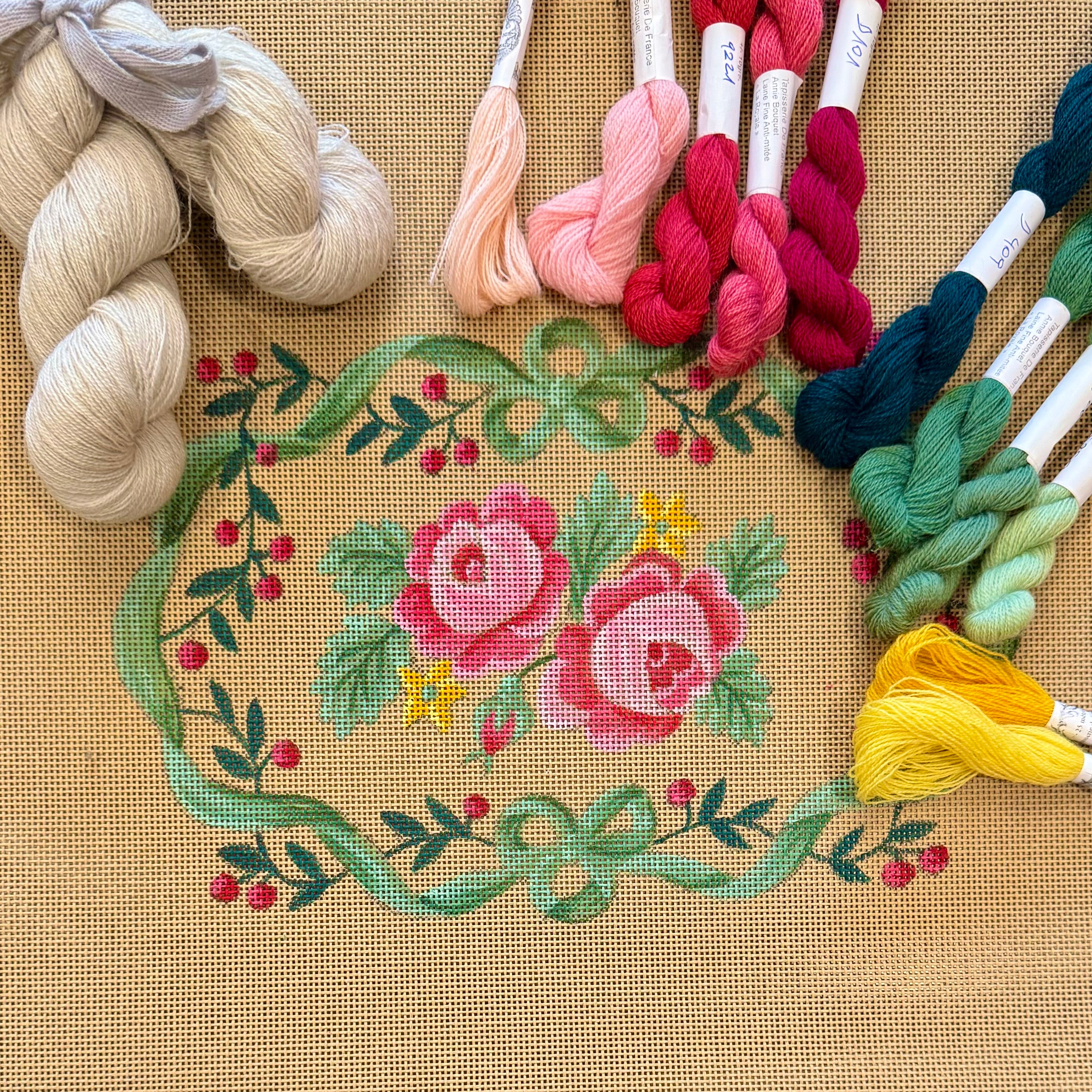 RIBBED ROSES 