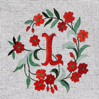 INITIALES EN GERANIUMS ROUGES