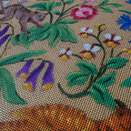 ENTRE JEU & ÉLÉGANCE