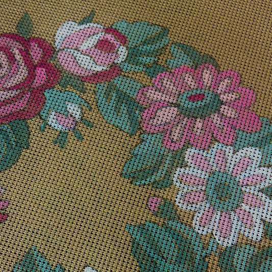 ROSES & DAISIES