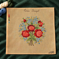 Bouquet de roses aux myosotis