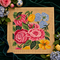 Le bouquet de roses aux hortensias