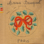 "HOLLY GARLAND" BALL