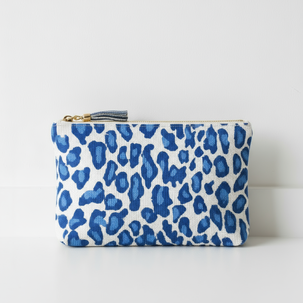 "BLUE FAWN" POUCH 