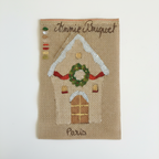 LA MAISONNETTE AUX GUIRLANDES