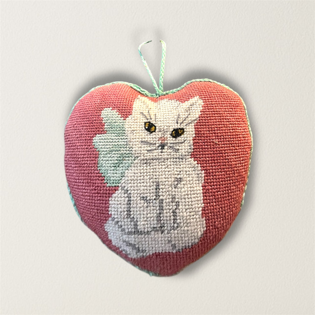 "CAT" HEART 