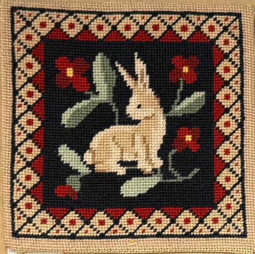 Le Lapin aux Fleurs Rouges - Annie Bouquet, Tapisserie De France 