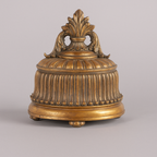 BOÎTE AUX MURMURES DORÉS