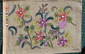 Fleurs et rinceaux, canevas peint à la main Annie Bouquet
